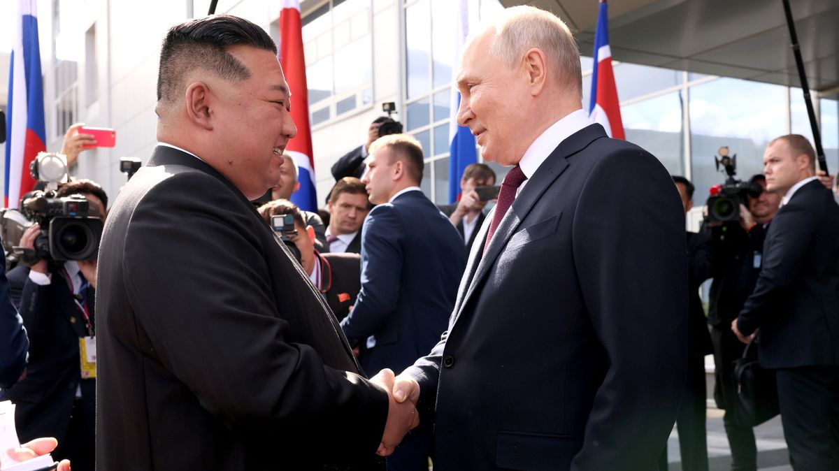 Schůzkou s Kimem Putin poskytl důkaz o úpadku Ruska, říká odborník
